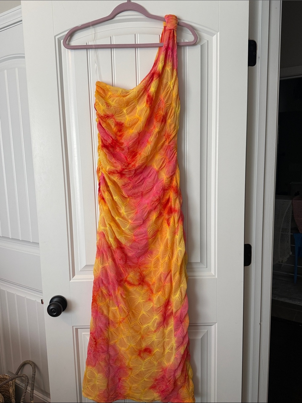 Selfie Leslie Yellow and Pink One-Shoulder Summer Dress